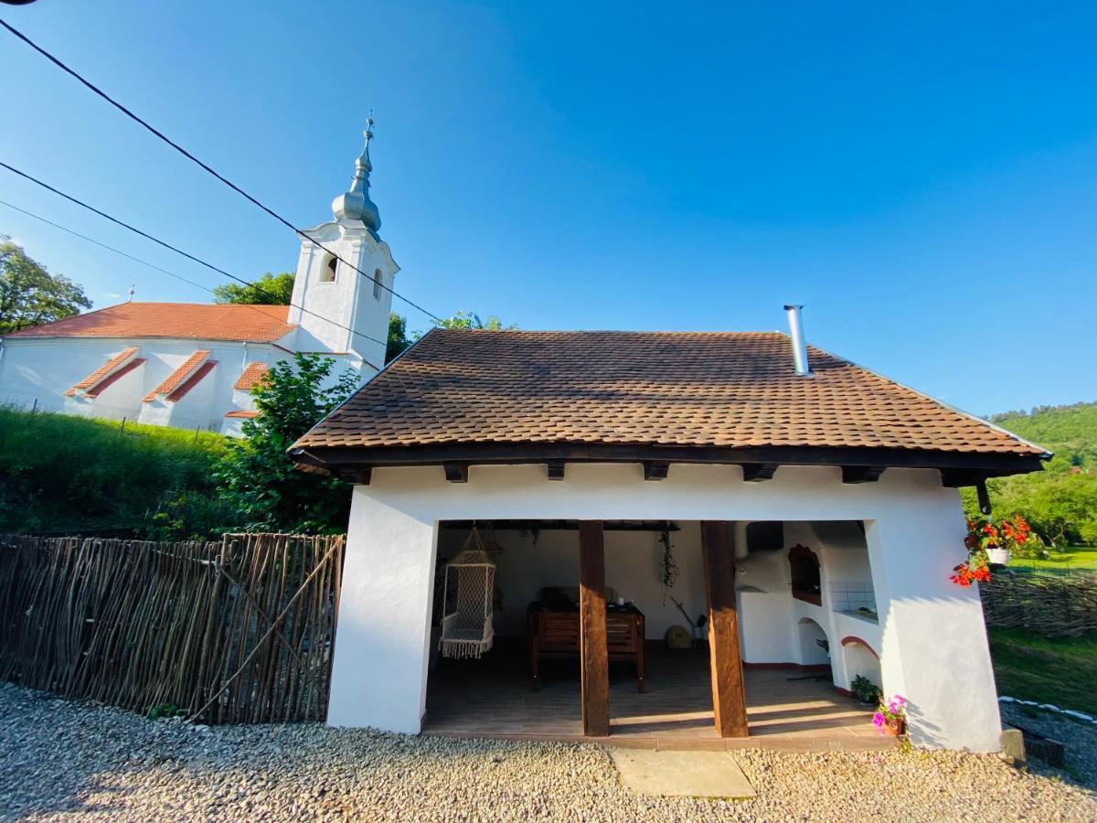 Slow Living Cottage, Dobolii De Sus Bagian luar foto