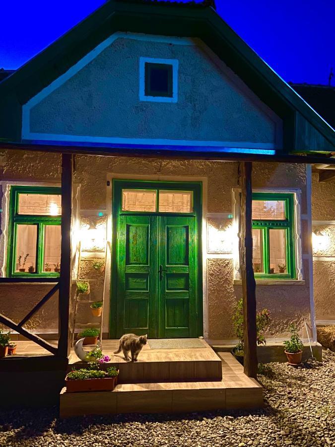 Slow Living Cottage, Dobolii De Sus Bagian luar foto